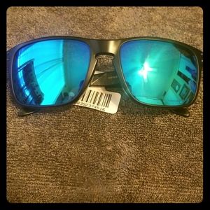 Oakley Holbrook Prizm-atic collection